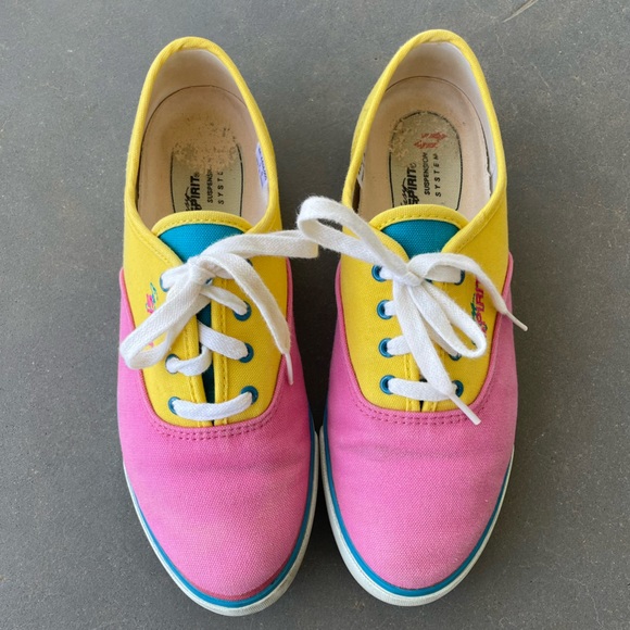 Easy Spirit Shoes Vintage Easy Spirit Pink Yellow Blue Color Block